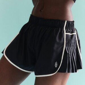 NWOT Free People Easy Tiger Short Sz Small